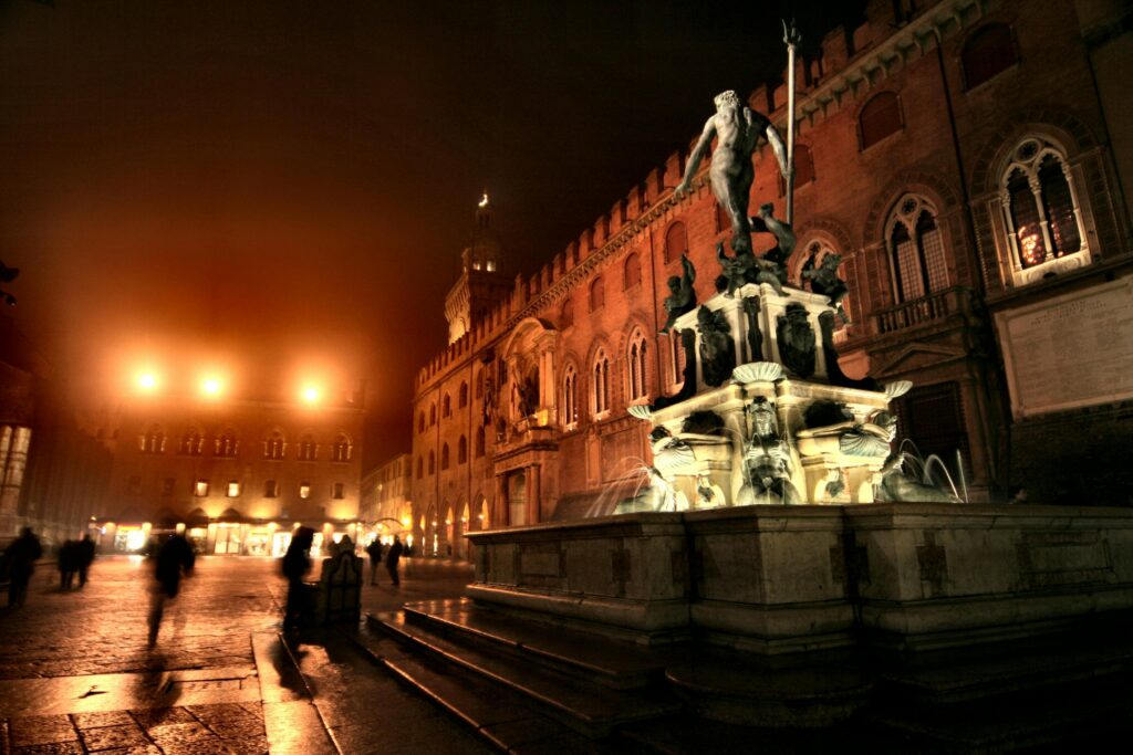 veduta di centro città Bologna